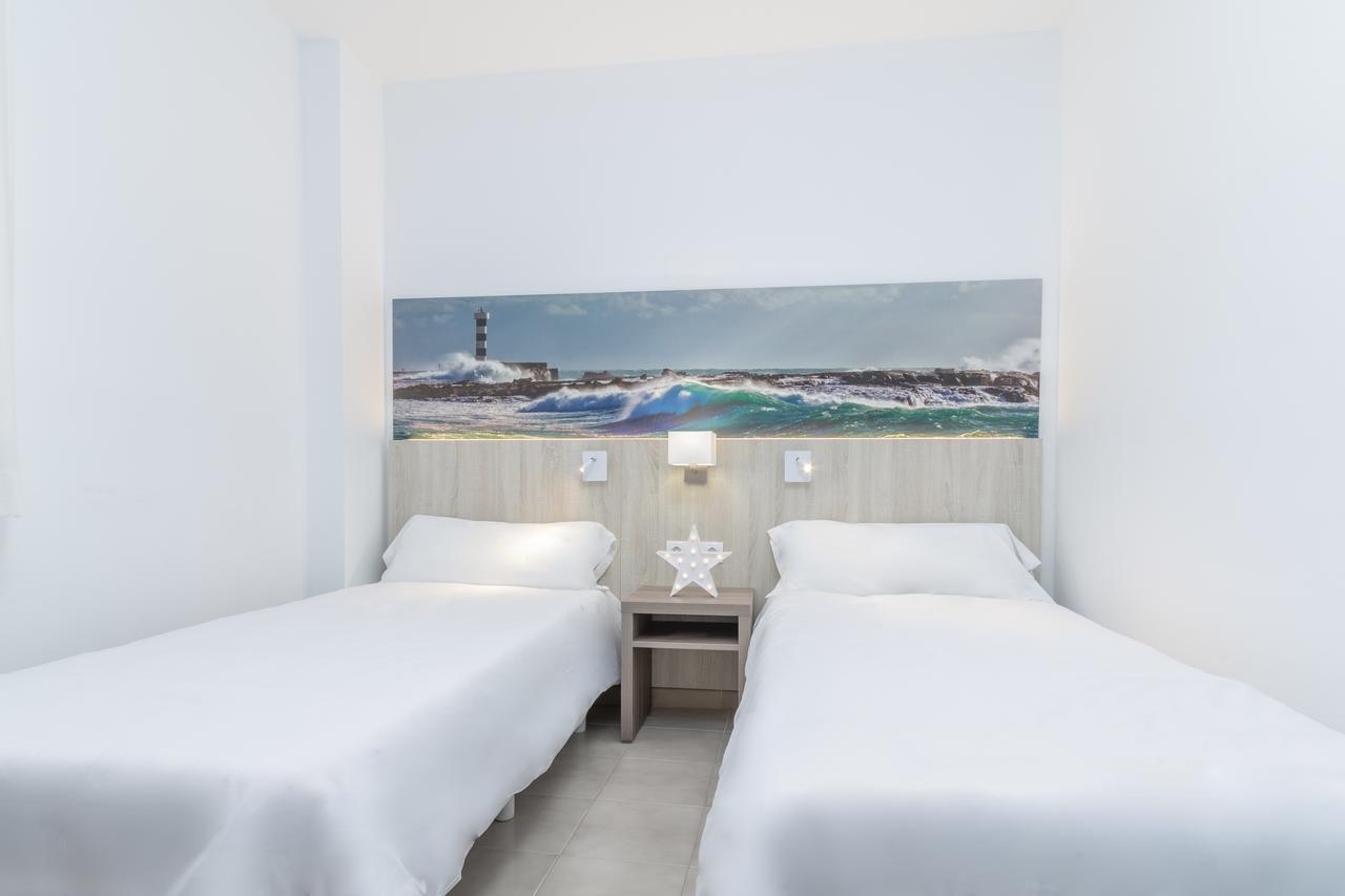 Apartamentos Lago Colonia de Sant Jordi Luaran gambar