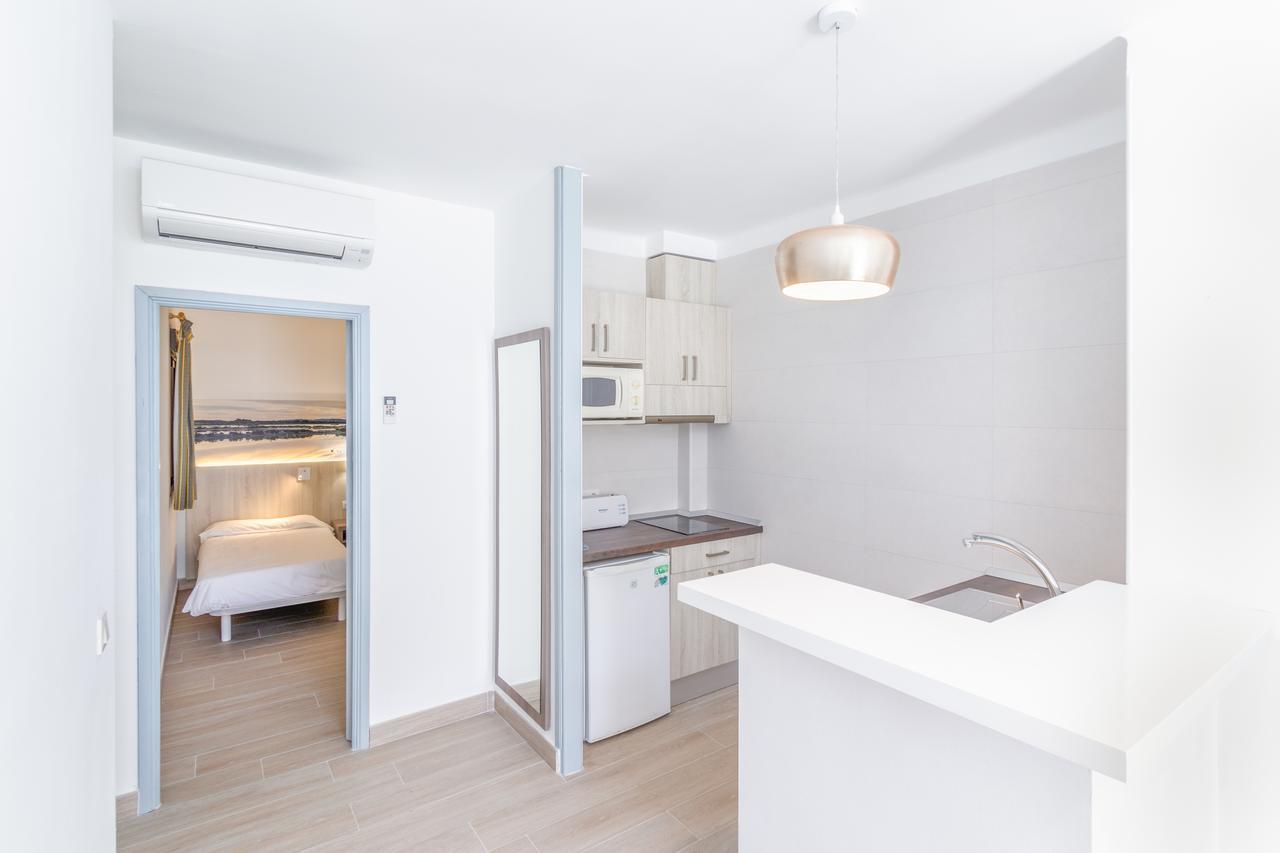Apartamentos Lago Colonia de Sant Jordi Luaran gambar